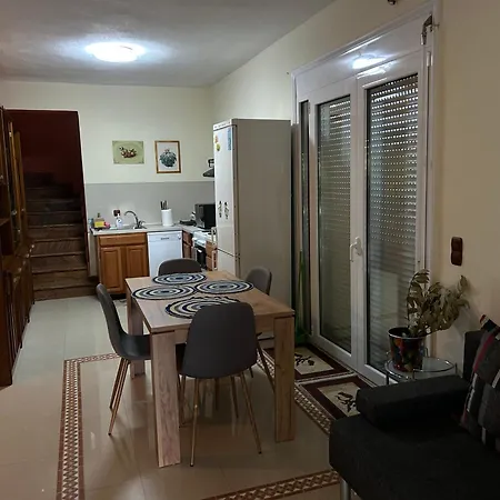 Dorinda Greece 度假居 *